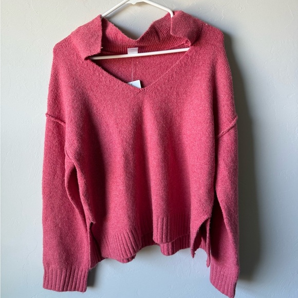 Abound Sweaters - Abound V-Neck Sweater in Pink
